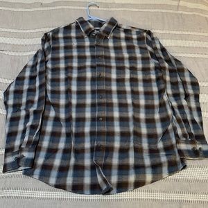 Men’s St. John’s bay flannel brown/blue size medium
